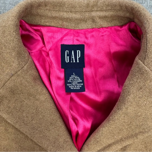 GAP Wool/Cashmere Camel long coat w/Pink Lining Women’s size large - Picture 5 of 10